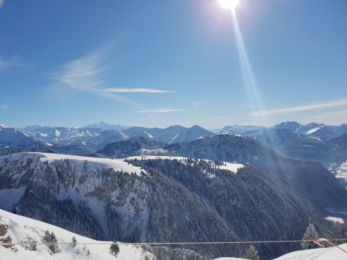 Entre Lac Et Montagnes بيرنيكس المظهر الخارجي الصورة